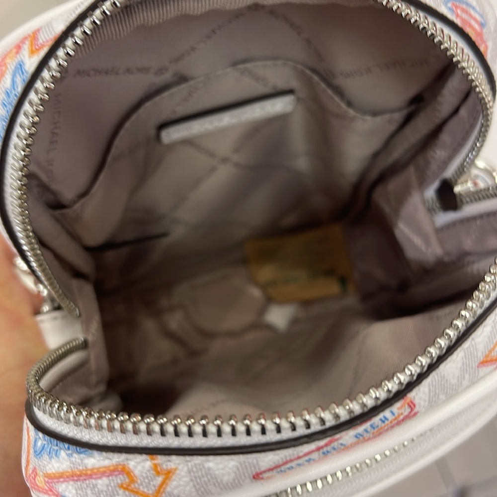 MICHAEL KORS
Jet Set Md Printed Signature Logo Crossbody NS CHAIN XBODY Flight - Picture 5 of 16